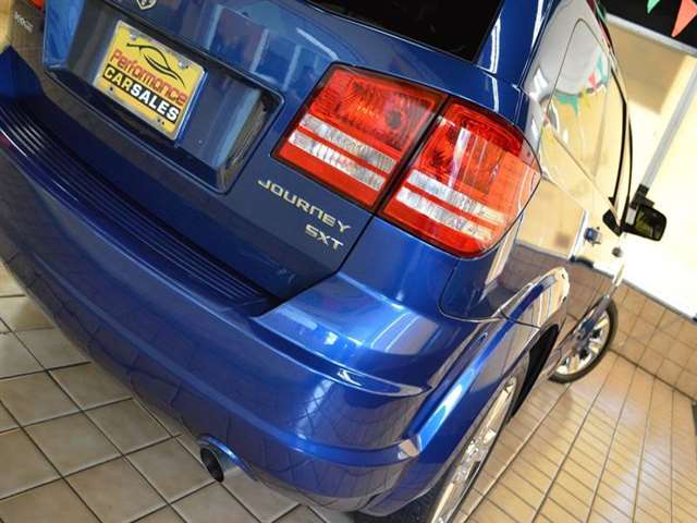 Dodge Journey 2010 photo 39